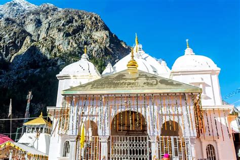 Offbeat Placeshomestaysgangotri Temple Places To Visit Gangotri