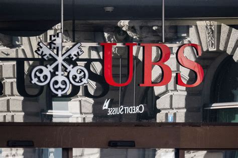 Ubs、業界で最大級の利益か－クレディs買収後初の決算を31日発表 Bloomberg