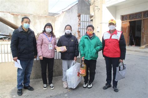 南京市 情系困难户 慰问暖人心 区红十字会联合卫情系困难户 慰问暖人心 区红十字会联合卫健委开展春节前慰问困江苏省红十字会