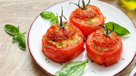 Voici La Recette Estivale Et Gourmande Des Tomates Farcies De Cyril Lignac