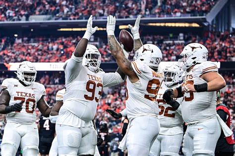 Texas Longhorns exit Big 12 same way it arrived - as champions