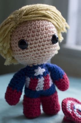 Capitán América Amigurumi CrochetyAmigurumis