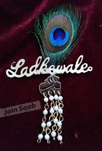 Gold Finish Brooches For Ladkiwale And Ladkewale Size 3 Inch At Rs 15