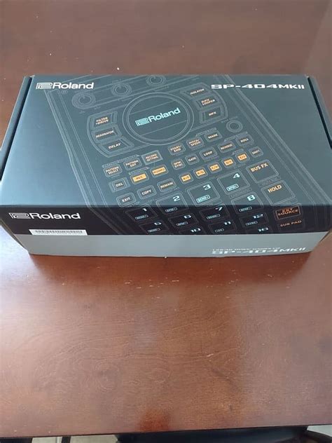 Roland SP 404 MK2 Bag MKII Creative Sampler Reverb