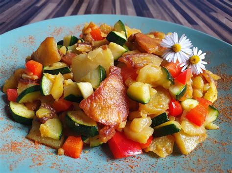 Bratkartoffel Zucchini Tofu Pfanne Vegan Zucchiniwelt De