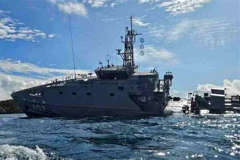 Dalam Pelayaran Perdana Kapal Patroli Fiji RFNS Puamau Guardian Class