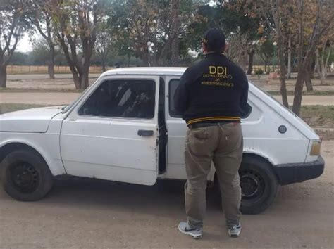 Quines la Policía recuperó un automóvil que había sido sustraído