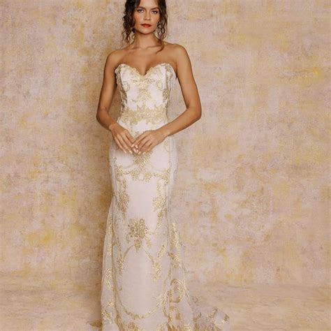 Claire Pettibone Fashion Week Wedding Spring Summer 2025 New York