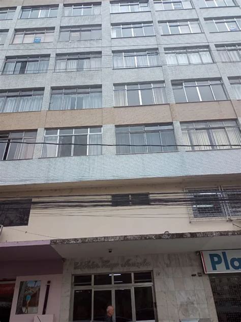 Apartamento Na Rua Braz Bernardino Centro Em Juiz De Fora Por R