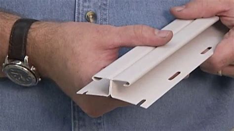 how to install vinyl soffit