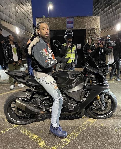 21 Savage in London : r/motorcycles