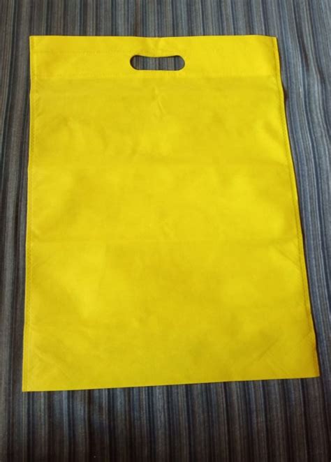 Printed Non Woven D Cut Shopping Bags Capacity 5 Kg At Rs 126