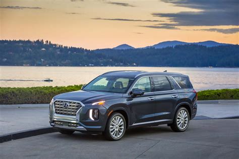 2020 Hyundai Palisade Vs 2020 Kia Telluride Compare Suvs