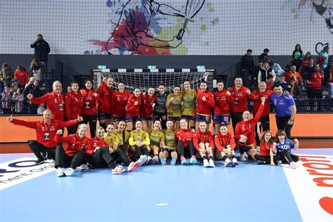 Handbal Echipa Na Ionala Na Ionala Feminin A Rom Niei A C Tigat