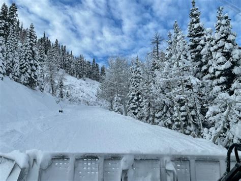 Operations Update Winds Huge Snow Totals To Impact Operations Palisades Tahoe At Lake Tahoe