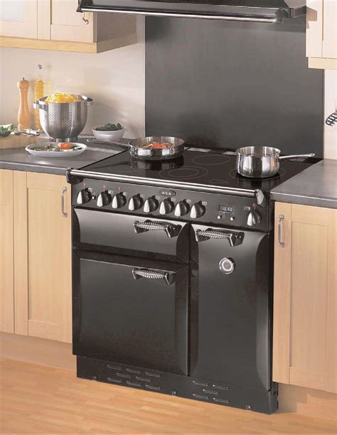 Aga Aleg36e 36 Inch Pro Style Electric Range With 18 Cu Ft