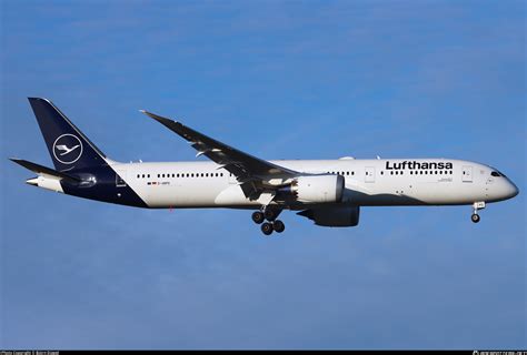 D Abpd Lufthansa Boeing Dreamliner Photo By Bj Rnd Id