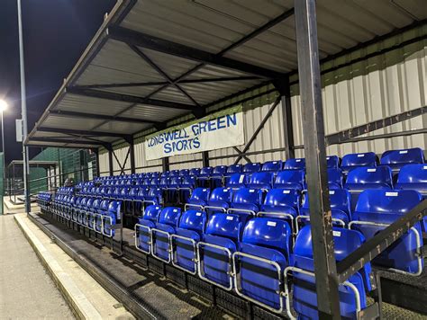 The Wycombe Wanderer: Longwell Green Sports - Longwell Green Community