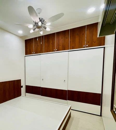 Wooden Wall Fixed Sliding Door Wardrobe At Rs Sq Ft In Bengaluru