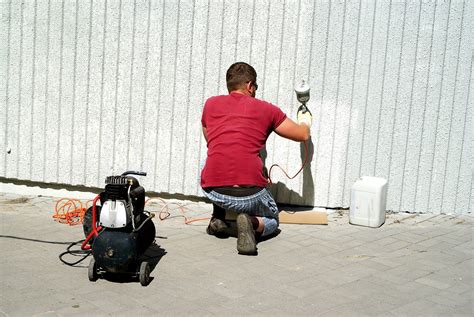 5 Tips When Choosing an Airless Paint Sprayer