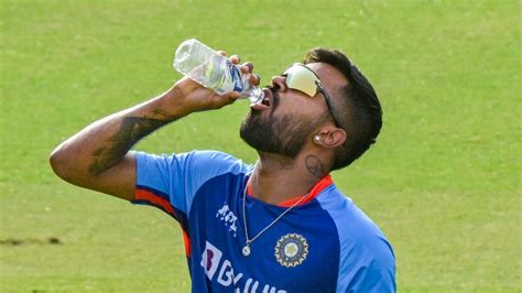 India Vs New Zealand 1st T20i Hardik Pandya Resumes Captaincy Kishan In Focus Vs Santner S