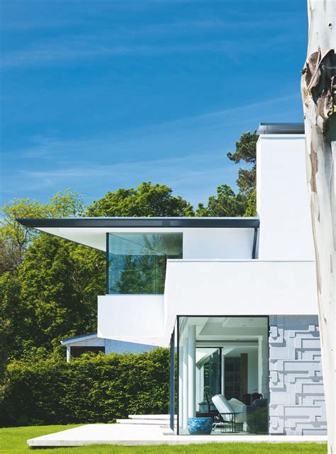 Cantilever extensions: Gravity-defying additions explained | Homebuilding
