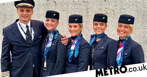 Pilot Lives Out Dream On Flight With His Wife And Three Daughters As