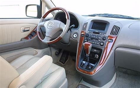 2002 Lexus RX 300 Interior Pictures