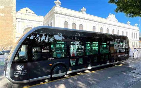 Ciudadanos continúan conociendo los beneficios del Ie tram que se