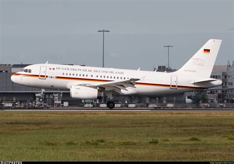 15 03 Airbus A319 133X CJ Germany Air Force Alban Painvin