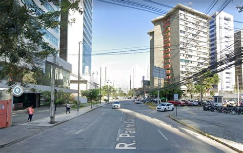 Obra Da Compesa Altera Tr Nsito No Bairro De Boa Viagem