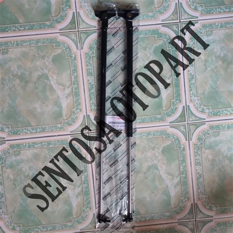 Jual Shock Bagasi Pintu Belakang Toyota Starlet Original 1 Set Shopee