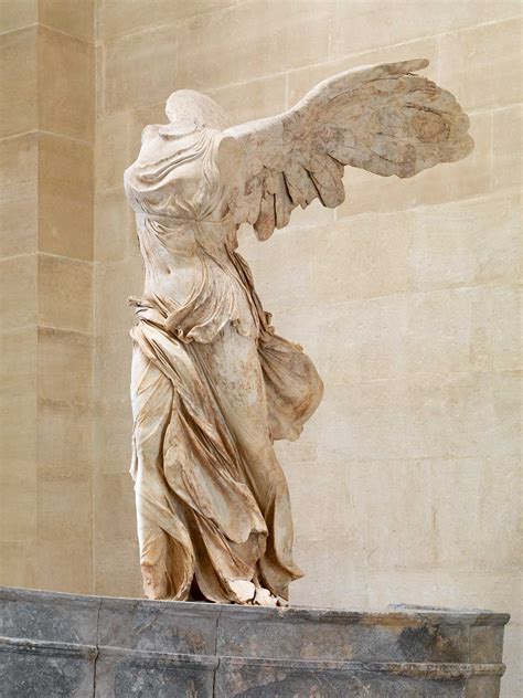 Misty Beeindruckend Verr Ckt Nike Of Samothrace Facts Rolltreppe