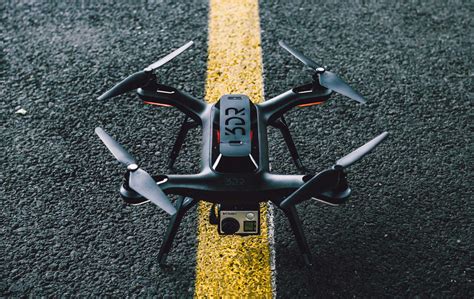 3DR Solo Drone - The Awesomer