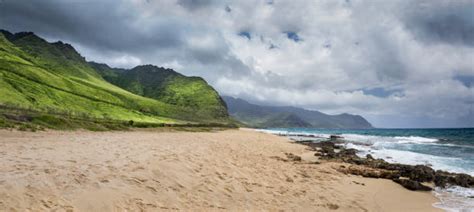 130+ Makua Beach Oahu Stock Photos, Pictures & Royalty-Free Images - iStock