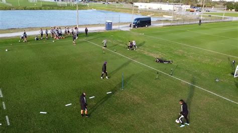 Prueba de velocidad de 10 y 20 metros / 10 and 20 meter speed test ...