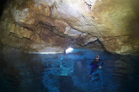 Freediving The Caves Of Kefalonia - DeeperBlue.com