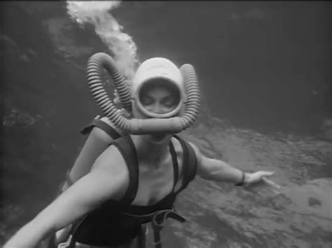 Pin by Aqualad on Vintage Scuba Women | Scuba diver, Scuba diving, Scuba