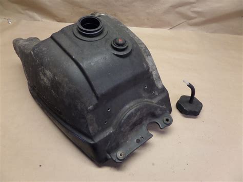 2002 Yamaha Big Bear Yfm 400 Gas Fuel Tank W Cap And Other Used Motorcycle Parts Motoplane Parts