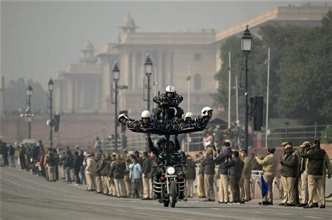 Republic Day Parade इस बार कर्तव्य पथ पर दिखेगा अलग नजारा आधी आबादी