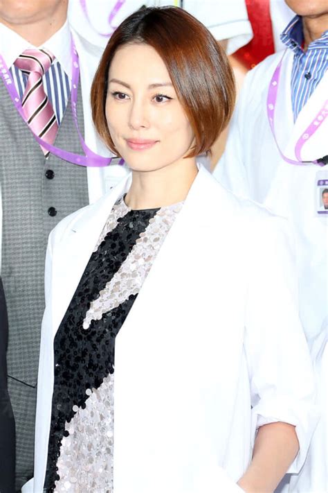 米倉涼子「ドクターx」の勢いに陰り 「中園ミホ」脚本＆「ado」声出演も効果はいま一つ（全文） デイリー新潮