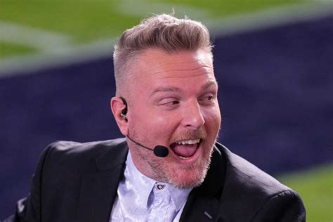 Pat Mcafee Reportedly Leaving 120m Fanduel Contract Behind To Join Espn