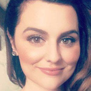 Georgia Smith - Age, Family, Bio | Famous Birthdays