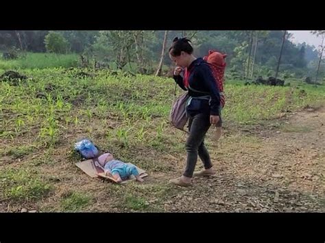 Single Mother Builds A House Out Of Bamboo Meets An Abandoned Newborn