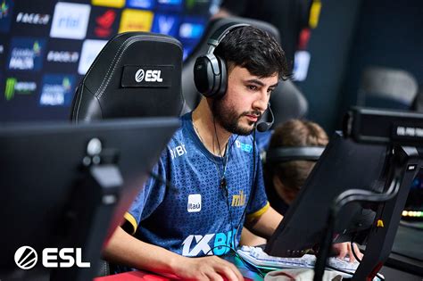 Cs Mibr Recebe Convite Para O Closed Qualifier Sa Da Esl Challenger