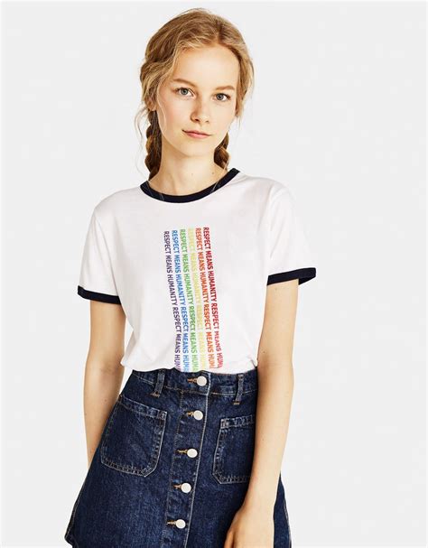 Venta Camisetas Lgbt Bershka En Stock