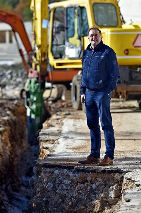 Slobodna Dalmacija Udo U Stolje U Selo U Zagori Dobilo Vodu