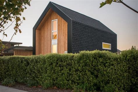 Award Winning Passive Tiny House Is Insulated To Combat New Zealand S