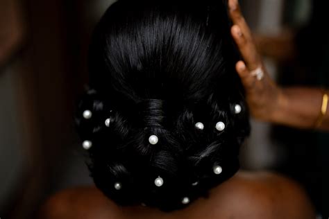 11 Bridal Hairstyles in Ghana(Ideas for Your Wedding Look) - Kente Knots