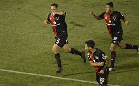 Newells Lo Pudo Perder Pero Reaccionó Y Se Trajo Un Punto De Tucumán Ante Atlético Con La